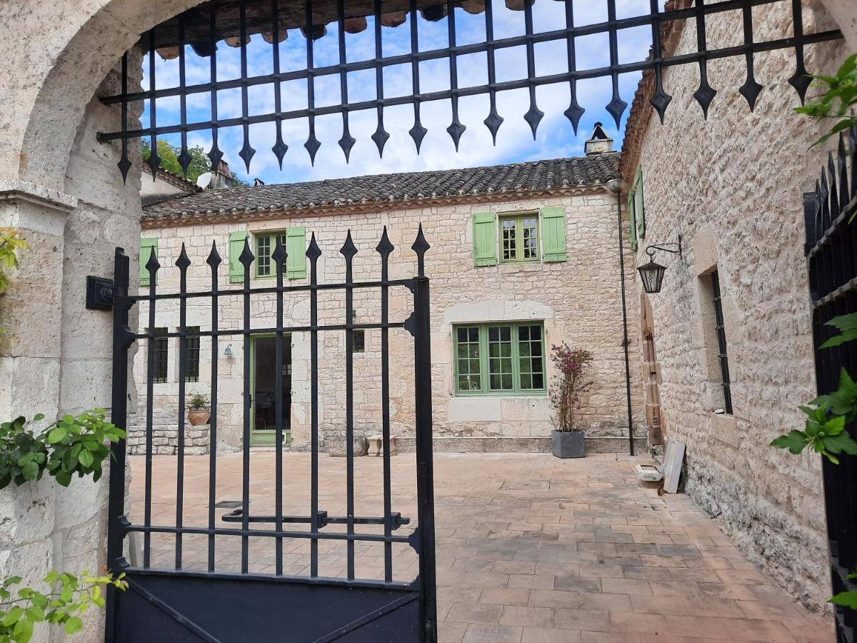 Manoir Le Moulinal47 - Vue Panoramique Hotel Courbiac Exterior foto