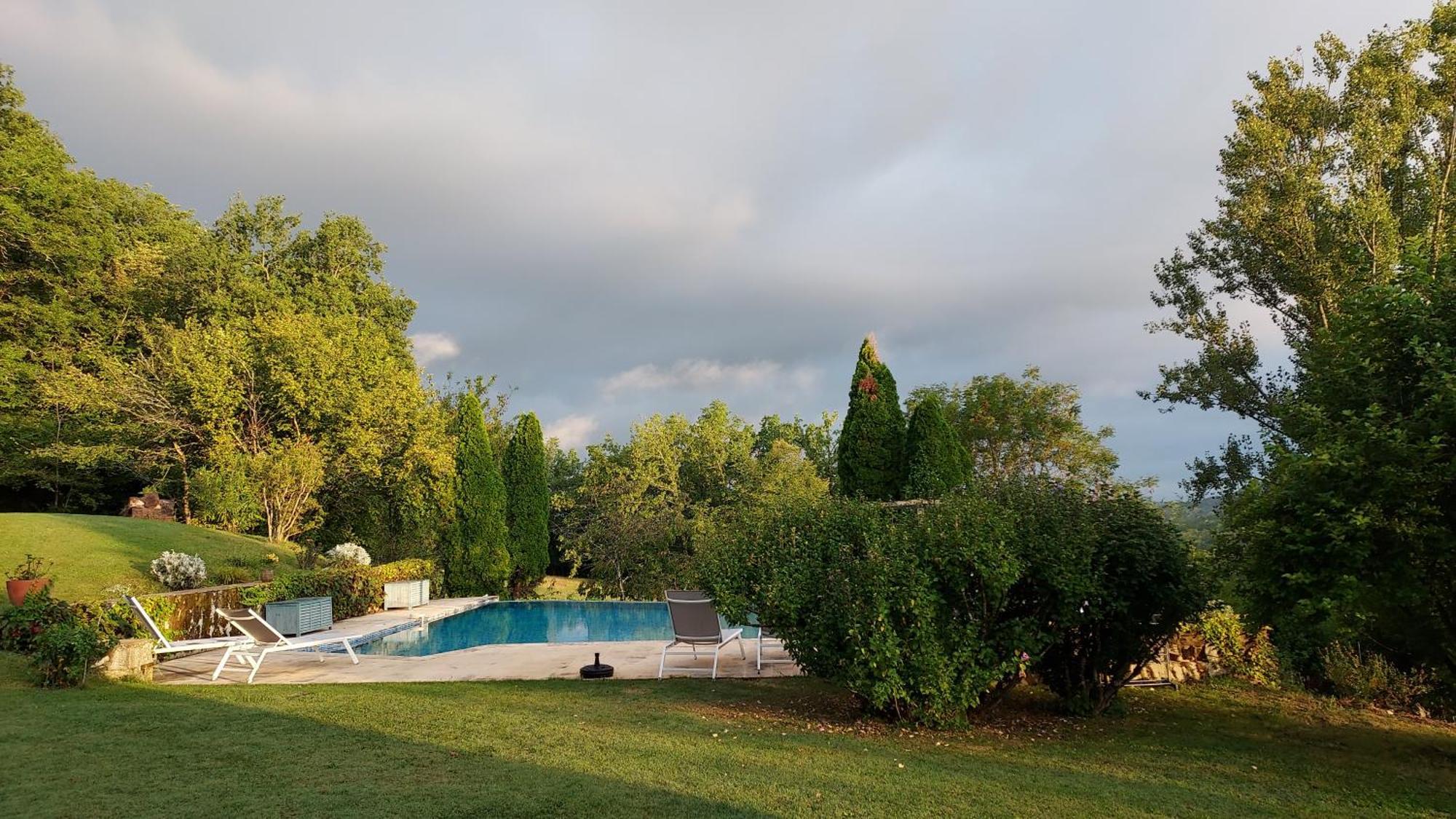 Manoir Le Moulinal47 - Vue Panoramique Hotel Courbiac Exterior foto